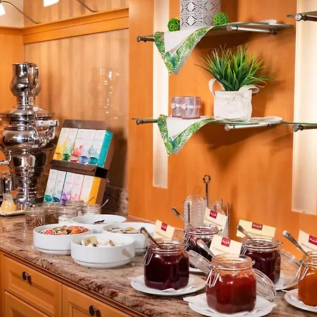 Hotel Allmer Otel 4*